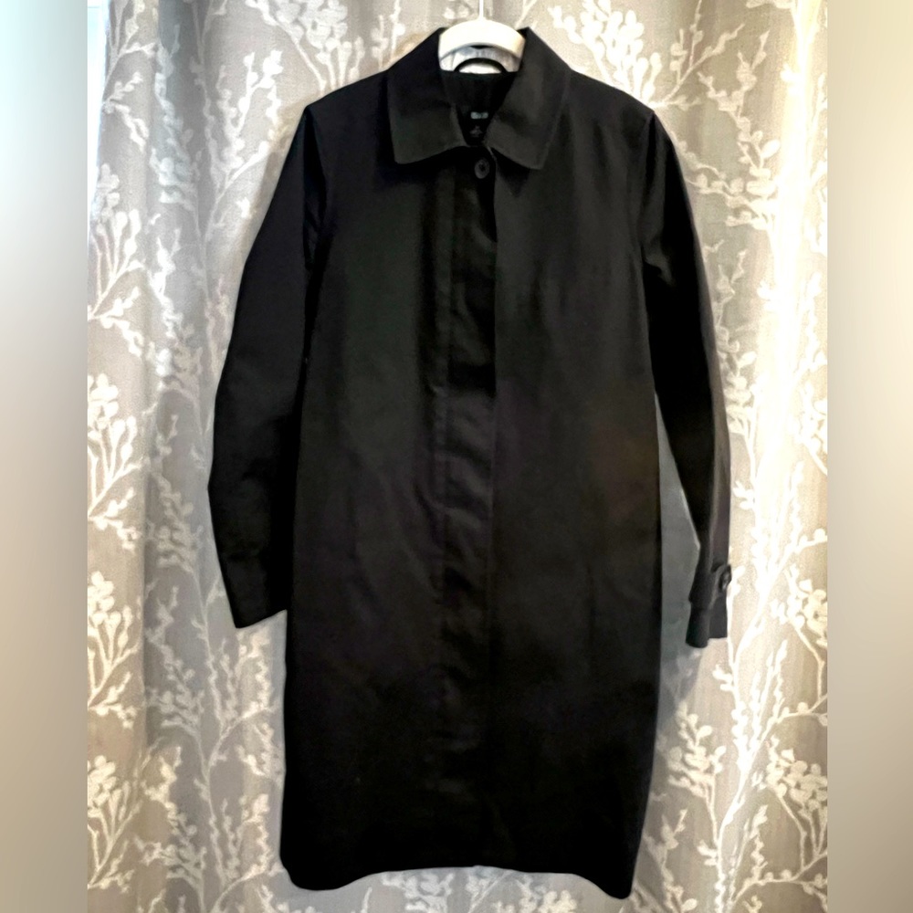 Gap Trench Rain Coat